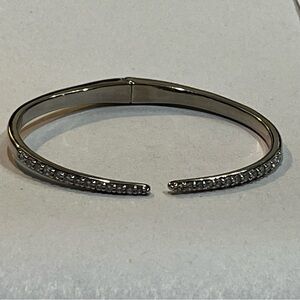 Rhodium Pavé Hinge Open Cuff Bracelet Silver Crystal Curve Bangle Style OS